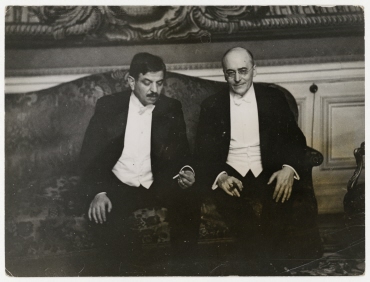 Französische Staatsmänner erstmals nach dem Weltkrieg in Berlin, Pierre Laval und Heinrich Brüning nach dem Staatsbankett in der französischen Botschaft