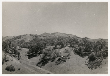 Lick Observatorium, Reportage über die totale Sonnenfinsternis vom 28. April 1930 in Camptonville, Kalifornien. Blick auf das Lick Observatorium am Mount Hamilton