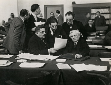 Die französische Delegation in der  Sitzungspause während der Lausanner Konferenz