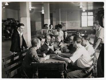 Der Tisch der deutschen Emigranten auf Ellis Island, New York