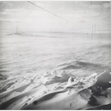 Der Wind weht ununterbrochen. Russland, Mitte, 1943.