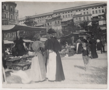 Friedrich-Karl-Platz, Summer 1898