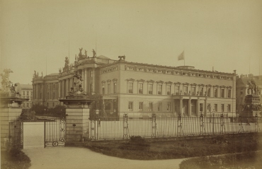 Kaiser-Wilhelm-Palais
