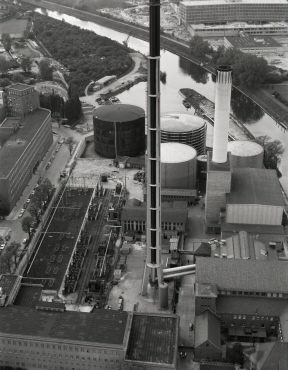 Luftaufnahme, Blick von Nord-Osten auf das Kraftwerk Steglitz